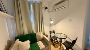 Quarto e Sala entre Copacabana, Ipanema e Metrô